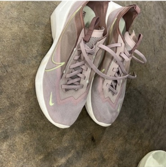 Nike Pink and White Sneakers - Picture 1 of 3